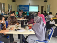 Regular Class Program Jember Nomor 4